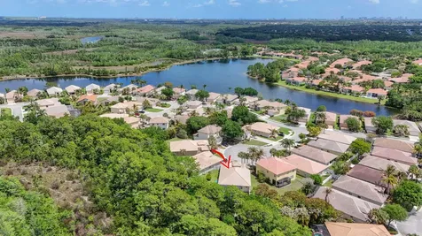 8642 Plum Cay Royal Palm Beach FL 33411
