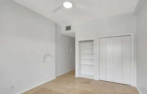 218 Worth Avenue Palm Beach FL 33480