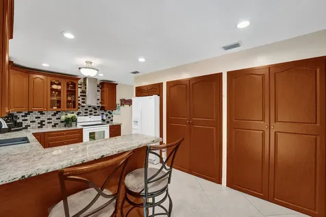 5181 SW 89th Terrace Cooper City FL 33328