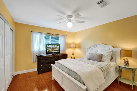 5181 SW 89th Terrace Cooper City FL 33328