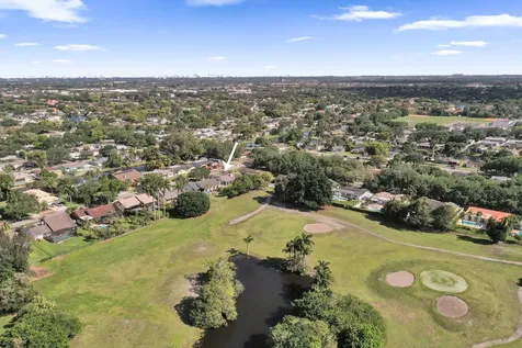 5181 SW 89th Terrace Cooper City FL 33328