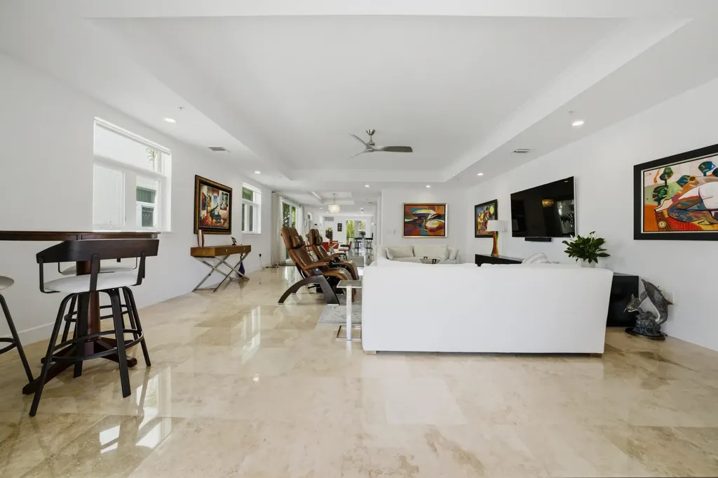 69 Isle Of Venice Drive Fort Lauderdale FL 33301