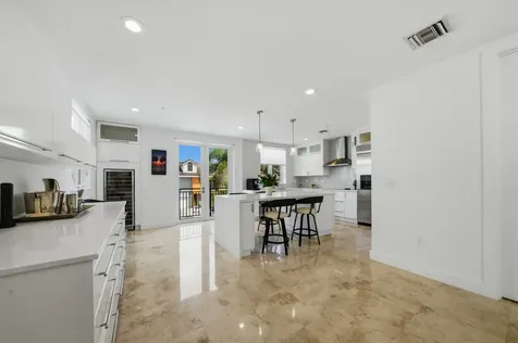 69 Isle Of Venice Drive Fort Lauderdale FL 33301