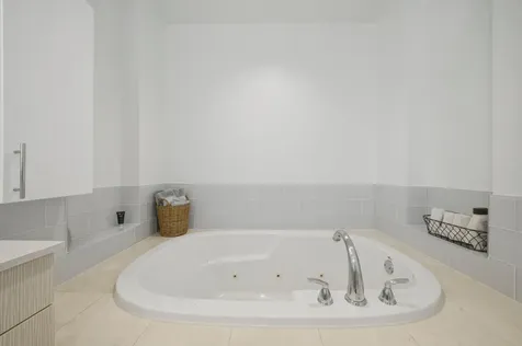 69 Isle Of Venice Drive Fort Lauderdale FL 33301