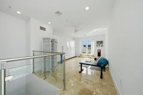 69 Isle Of Venice Drive Fort Lauderdale FL 33301