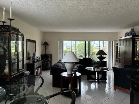 504 Piedmont K Delray Beach FL 33484