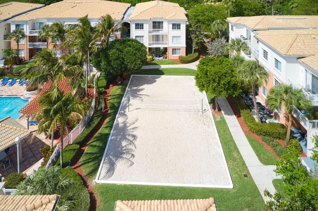 9112 Myrtlewood Circle W Palm Beach Gardens FL 33418