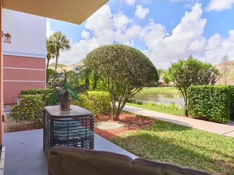 9112 Myrtlewood Circle W Palm Beach Gardens FL 33418