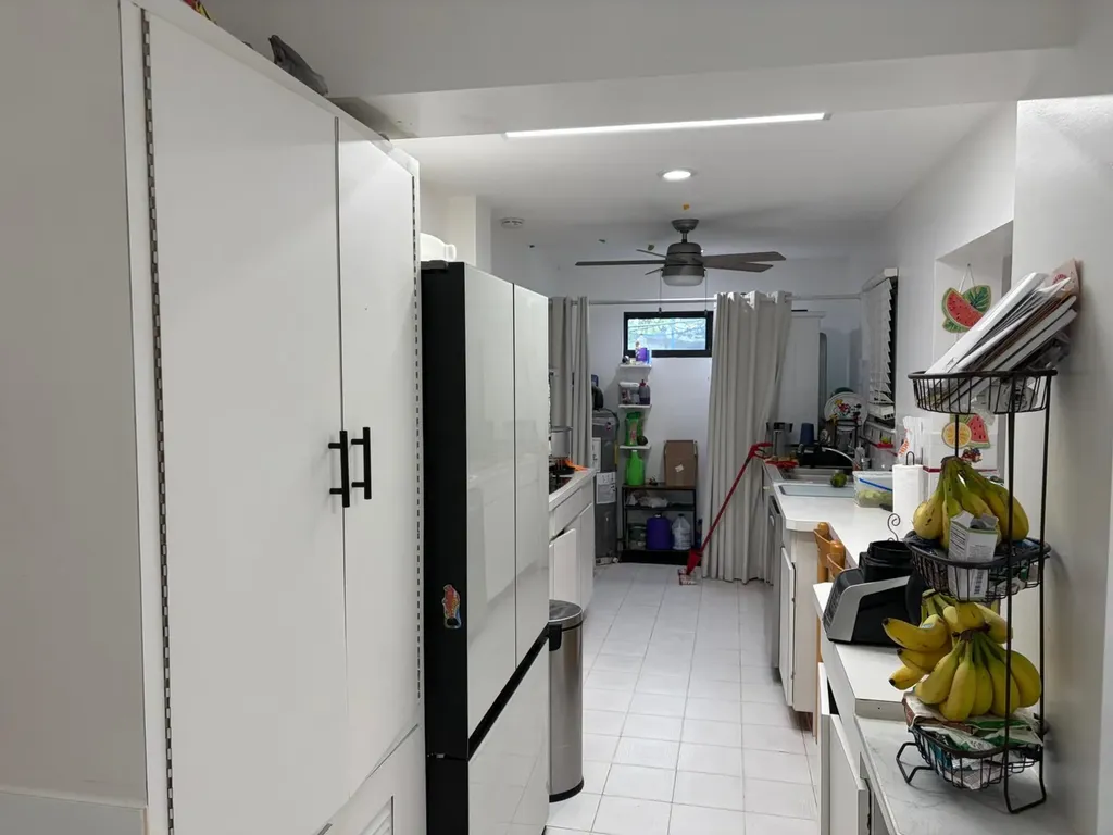 309 Davis Road Palm Springs FL 33461