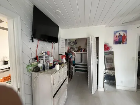 309 Davis Road Palm Springs FL 33461