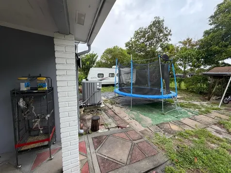 309 Davis Road Palm Springs FL 33461