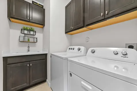 2343 Rollingwood Court Oakland Park FL 33309
