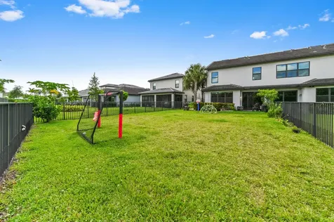 2343 Rollingwood Court Oakland Park FL 33309