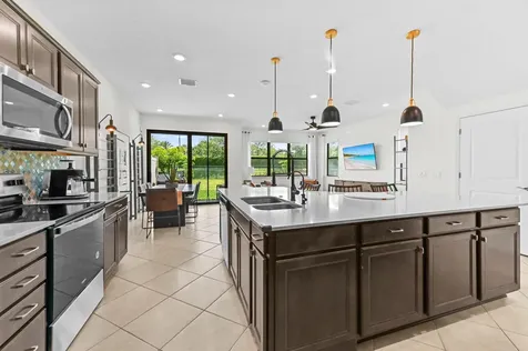 2343 Rollingwood Court Oakland Park FL 33309