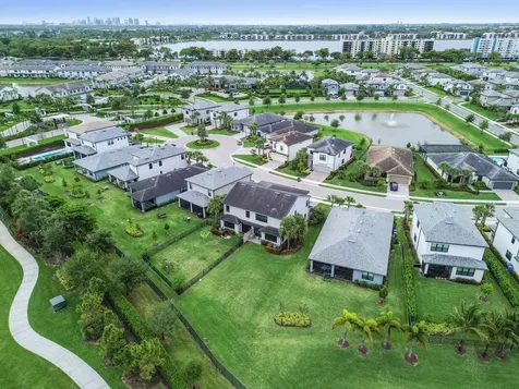 2343 Rollingwood Court Oakland Park FL 33309