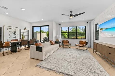 2343 Rollingwood Court Oakland Park FL 33309