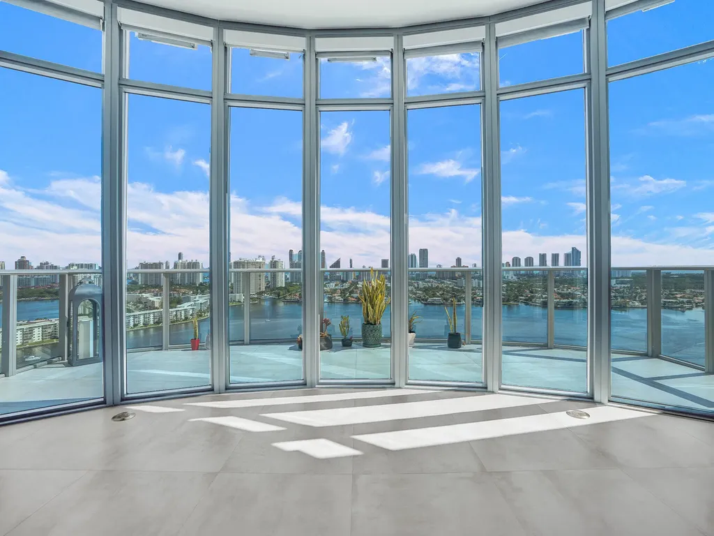 17301 Biscayne Boulevard North Miami Beach FL 33160