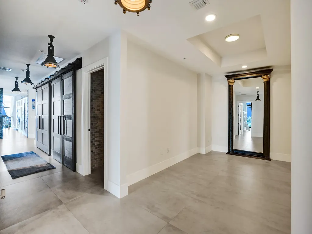 17301 Biscayne Boulevard North Miami Beach FL 33160