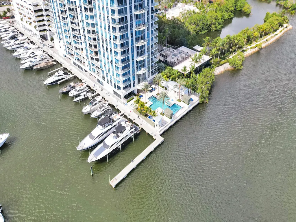 17301 Biscayne Boulevard North Miami Beach FL 33160