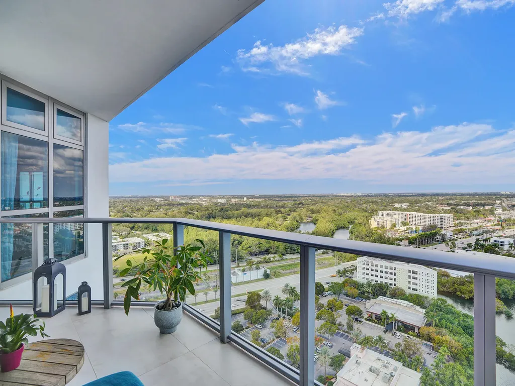 17301 Biscayne Boulevard North Miami Beach FL 33160