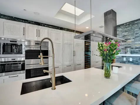 17301 Biscayne Boulevard North Miami Beach FL 33160