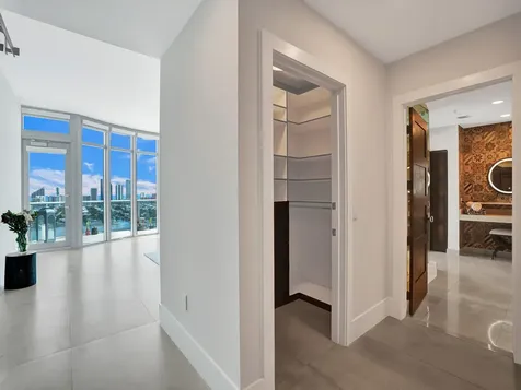 17301 Biscayne Boulevard North Miami Beach FL 33160