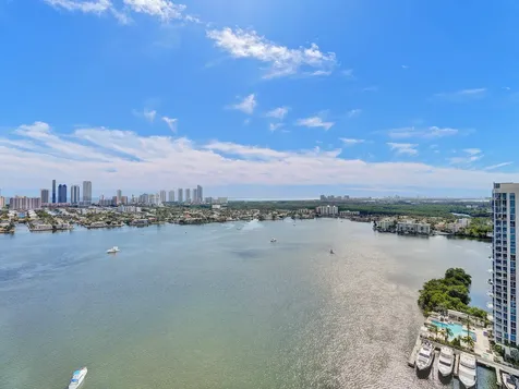 17301 Biscayne Boulevard North Miami Beach FL 33160