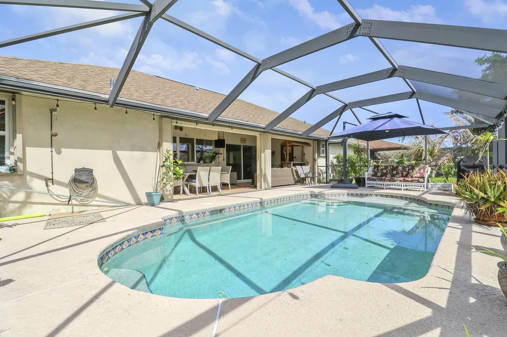 1991 SE Manth Lane Port St Lucie FL 34983