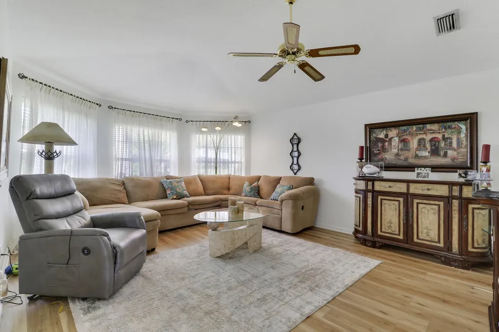 1991 SE Manth Lane Port St Lucie FL 34983