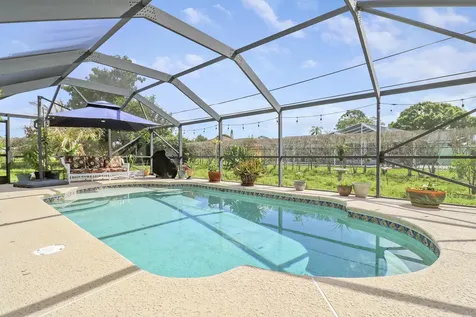 1991 SE Manth Lane Port St Lucie FL 34983