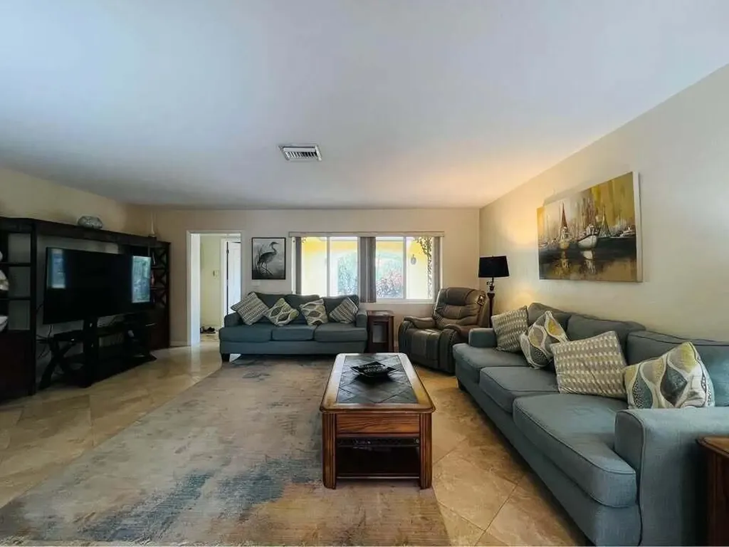 7834 Edgewater Drive Lake Clarke Shores FL 33406