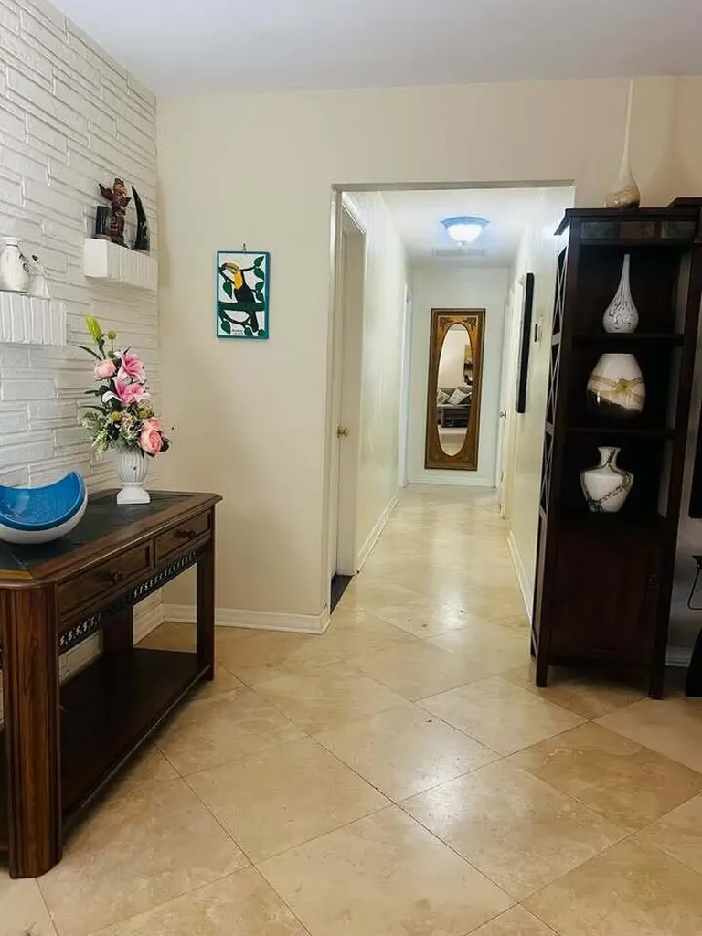 7834 Edgewater Drive Lake Clarke Shores FL 33406