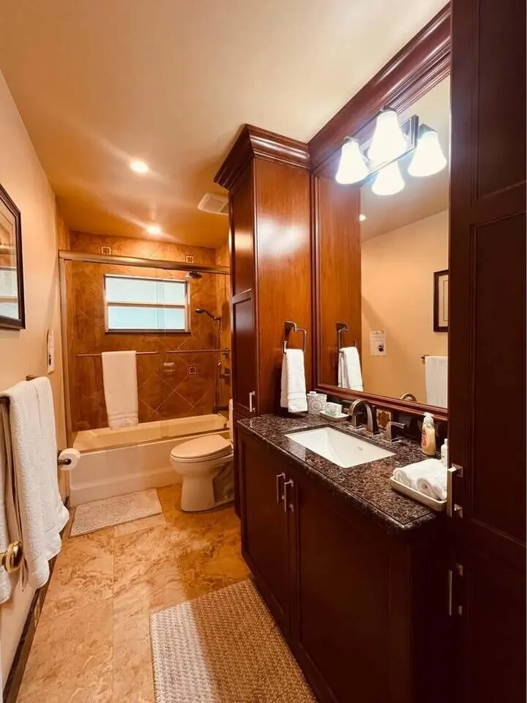 7834 Edgewater Drive Lake Clarke Shores FL 33406