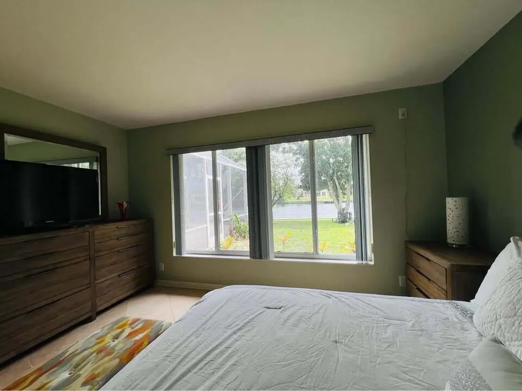 7834 Edgewater Drive Lake Clarke Shores FL 33406