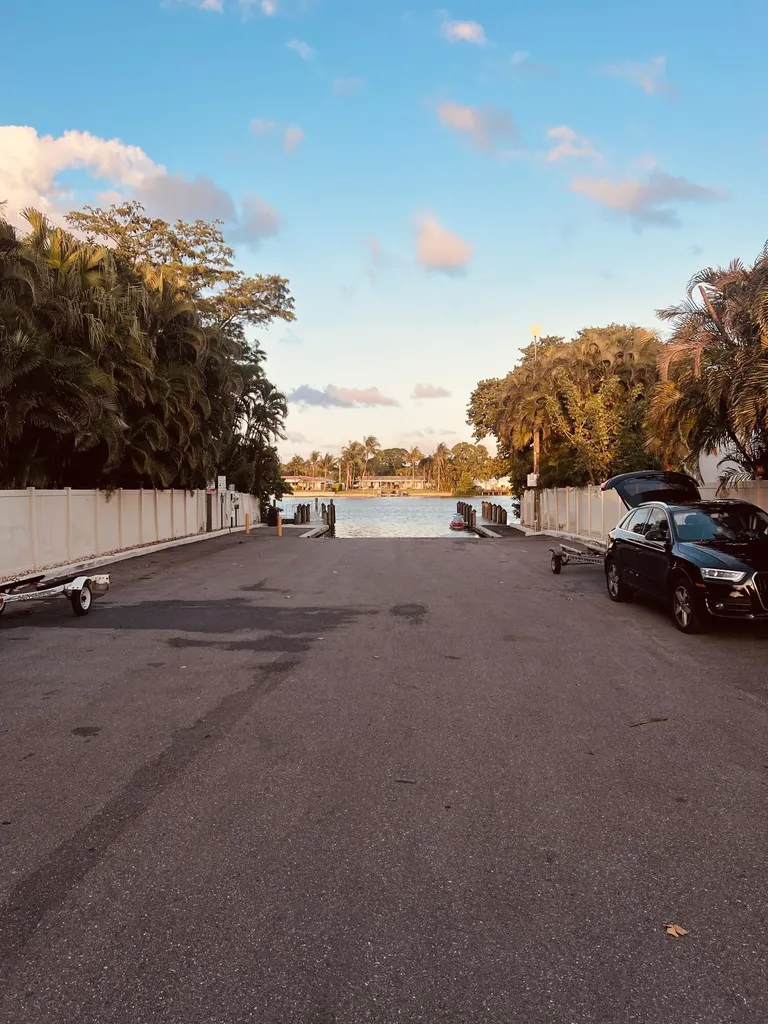 7834 Edgewater Drive Lake Clarke Shores FL 33406