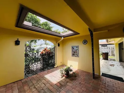 7834 Edgewater Drive Lake Clarke Shores FL 33406