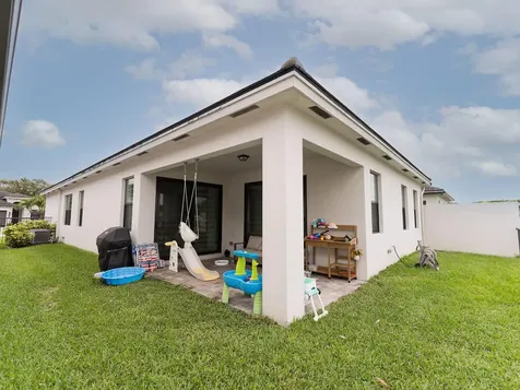 7552 Moonrise Drive Greenacres FL 33467