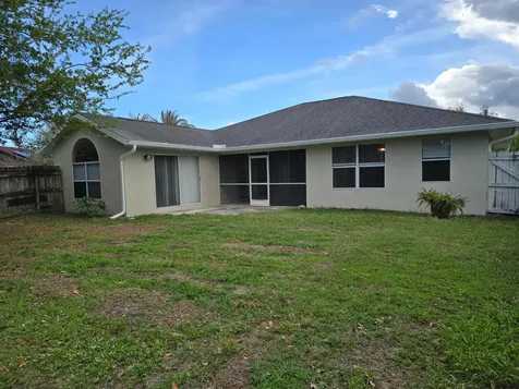 2601 SE Creston Lane Port St Lucie FL 34952