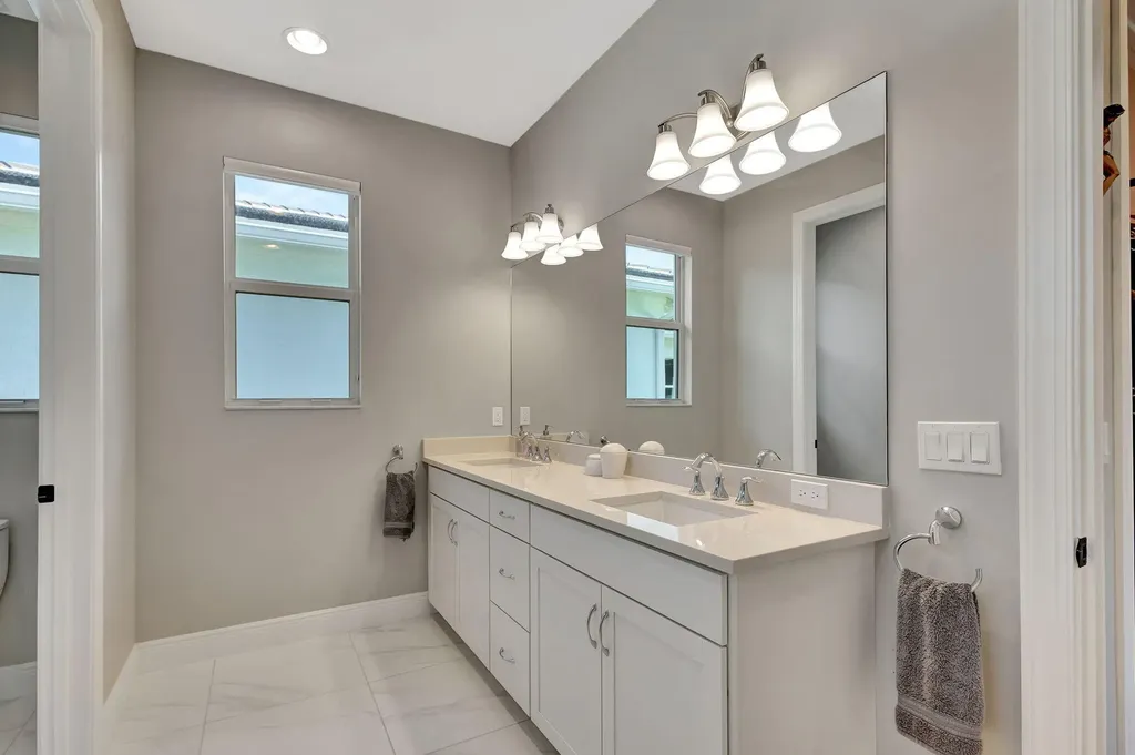 13325 Machiavelli Way Palm Beach Gardens FL 33418