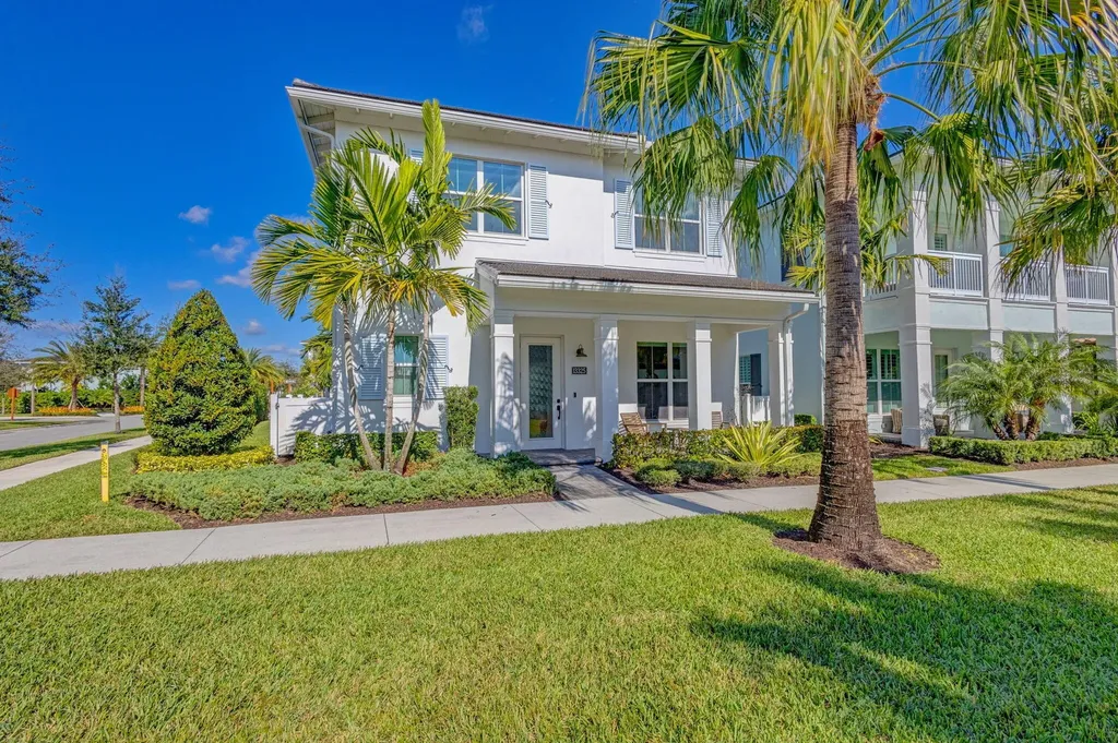 13325 Machiavelli Way Palm Beach Gardens FL 33418