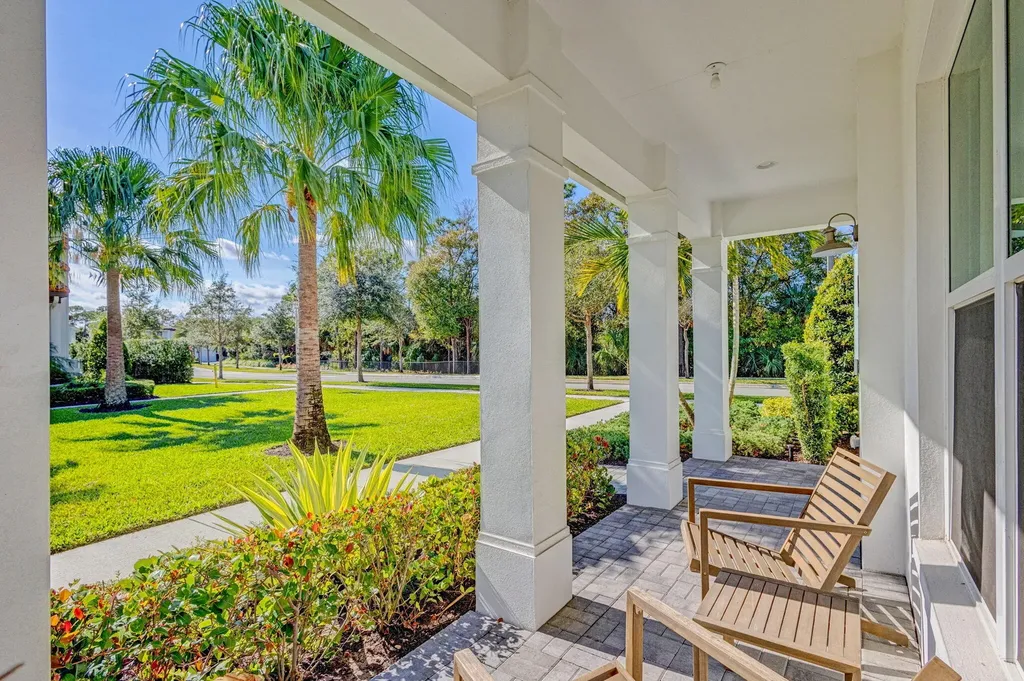 13325 Machiavelli Way Palm Beach Gardens FL 33418