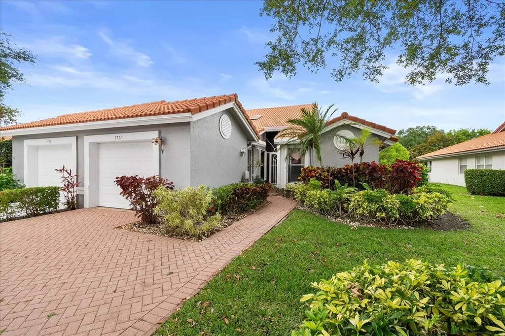7771 Majestic Palm Drive Boynton Beach FL 33437
