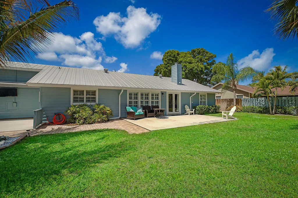 711 Warren Drive Jupiter FL 33458