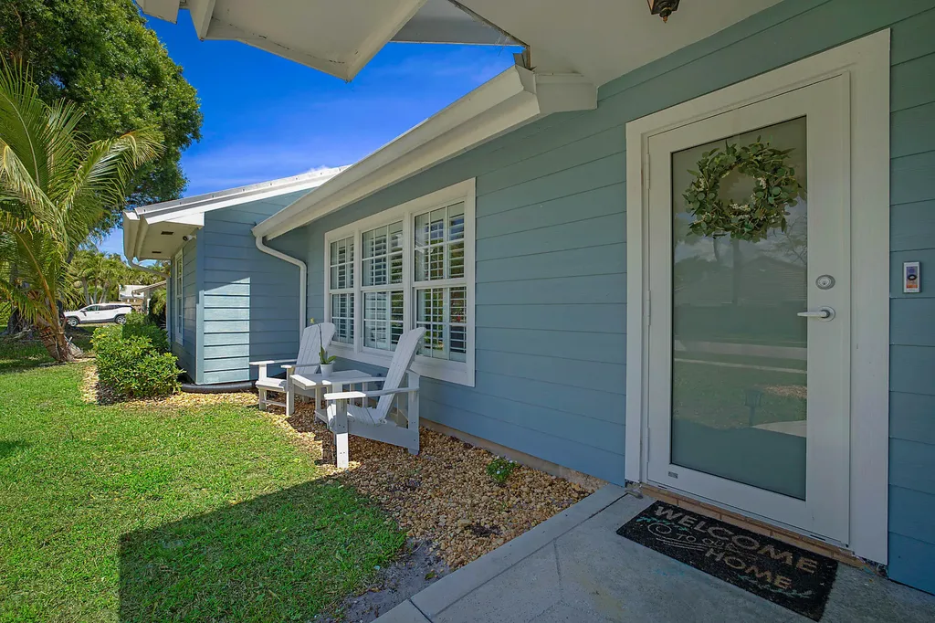 711 Warren Drive Jupiter FL 33458