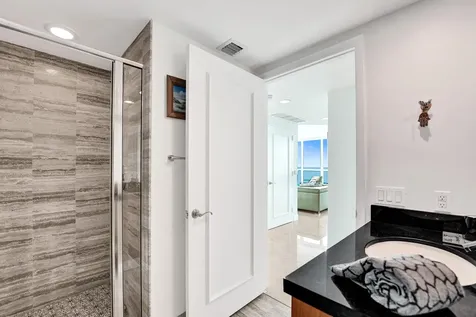 101 S Fort Lauderdale Beach Boulevard Fort Lauderdale FL 33316