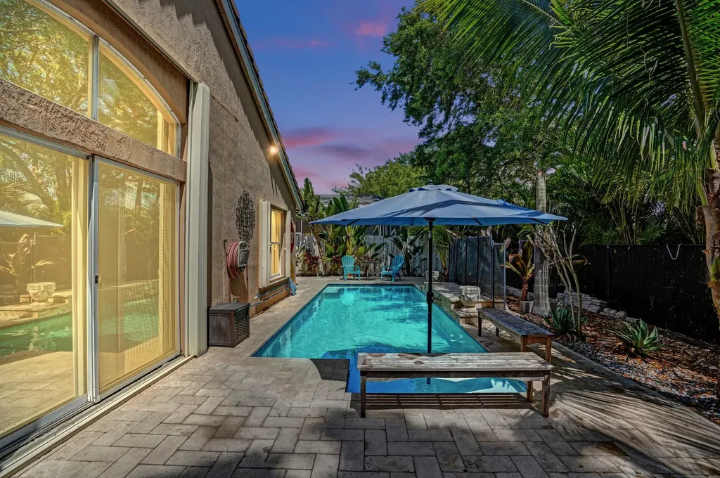 6214 Sand Hills Circle Lake Worth FL 33463
