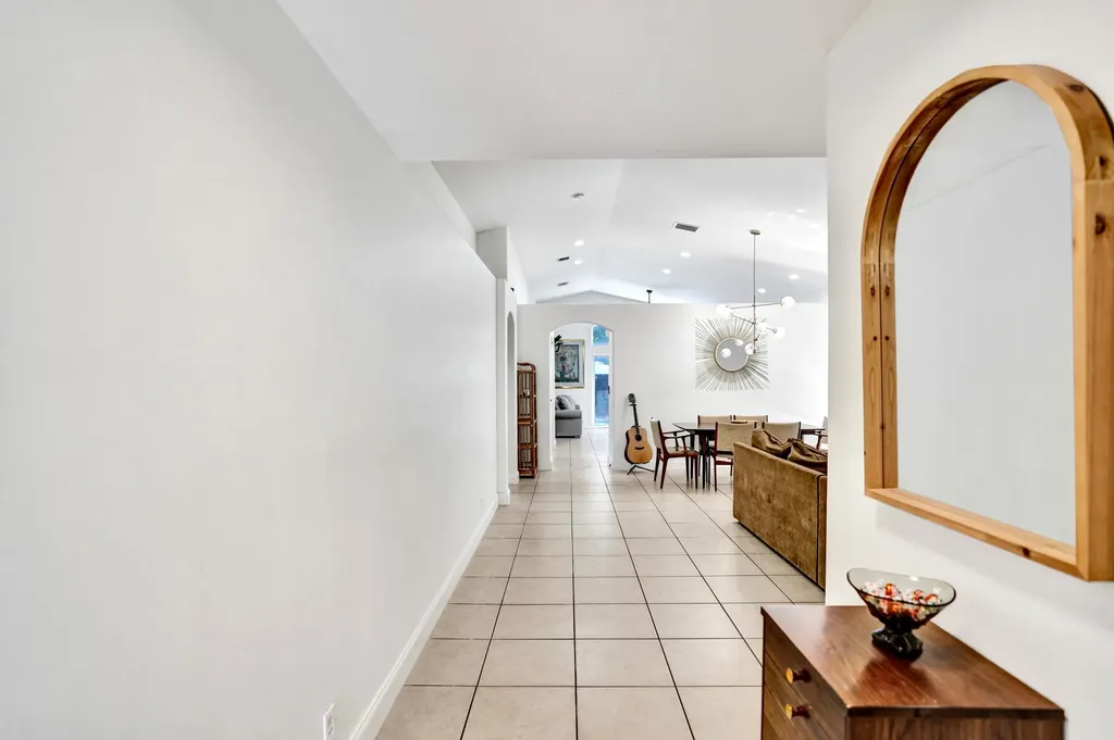6214 Sand Hills Circle Lake Worth FL 33463