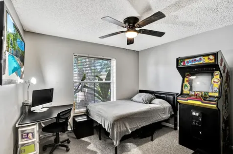 6214 Sand Hills Circle Lake Worth FL 33463