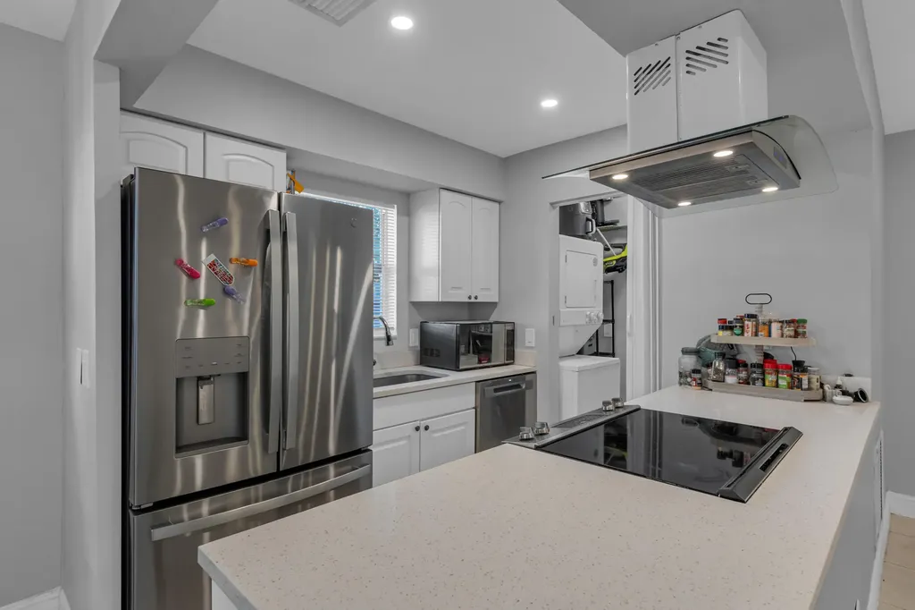1006 NE 18th Street Fort Lauderdale FL 33305