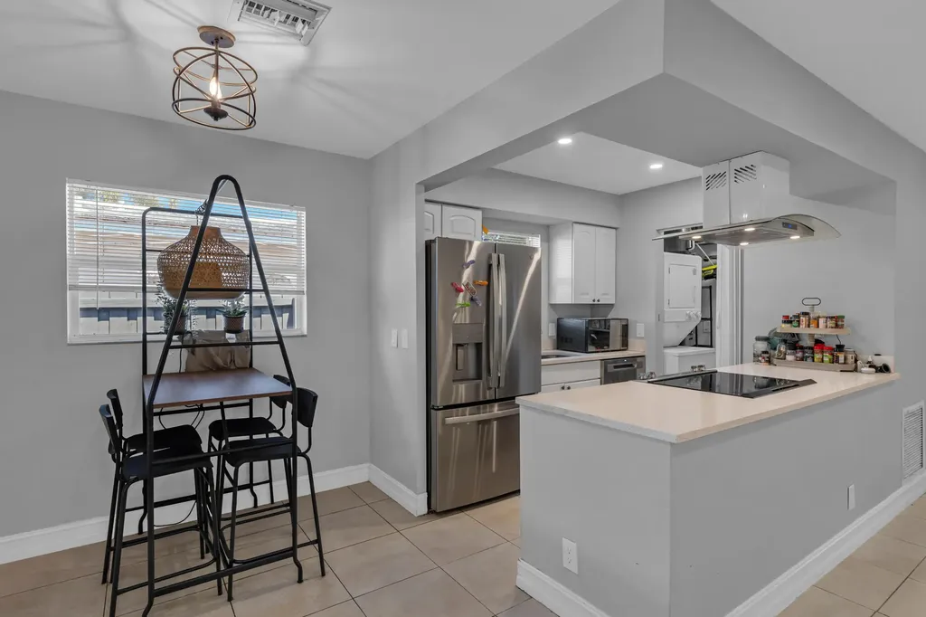 1006 NE 18th Street Fort Lauderdale FL 33305